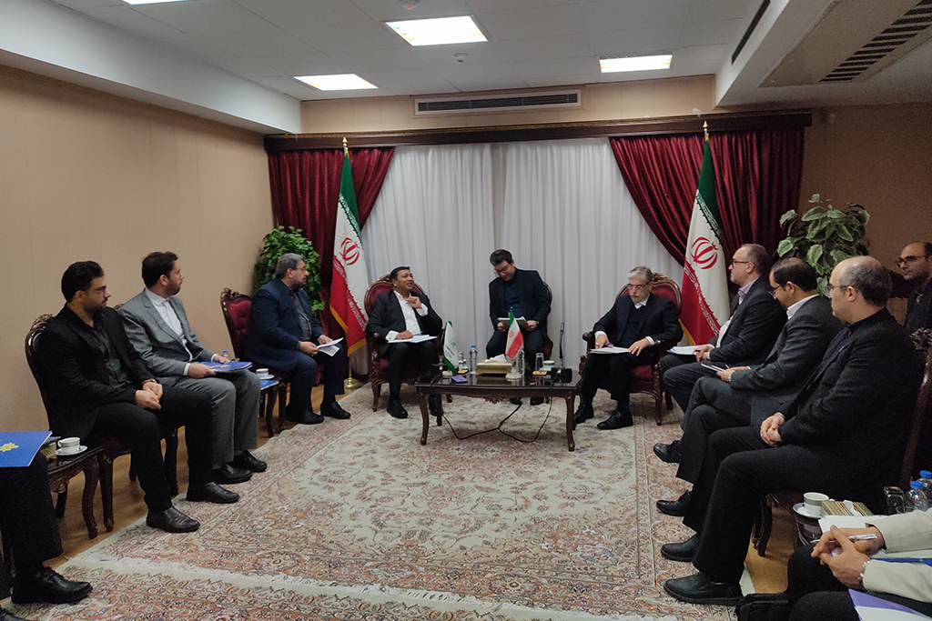 Examen des solutions pour élargir la coopération entre le MSRT d’Iran et le COMSTECH