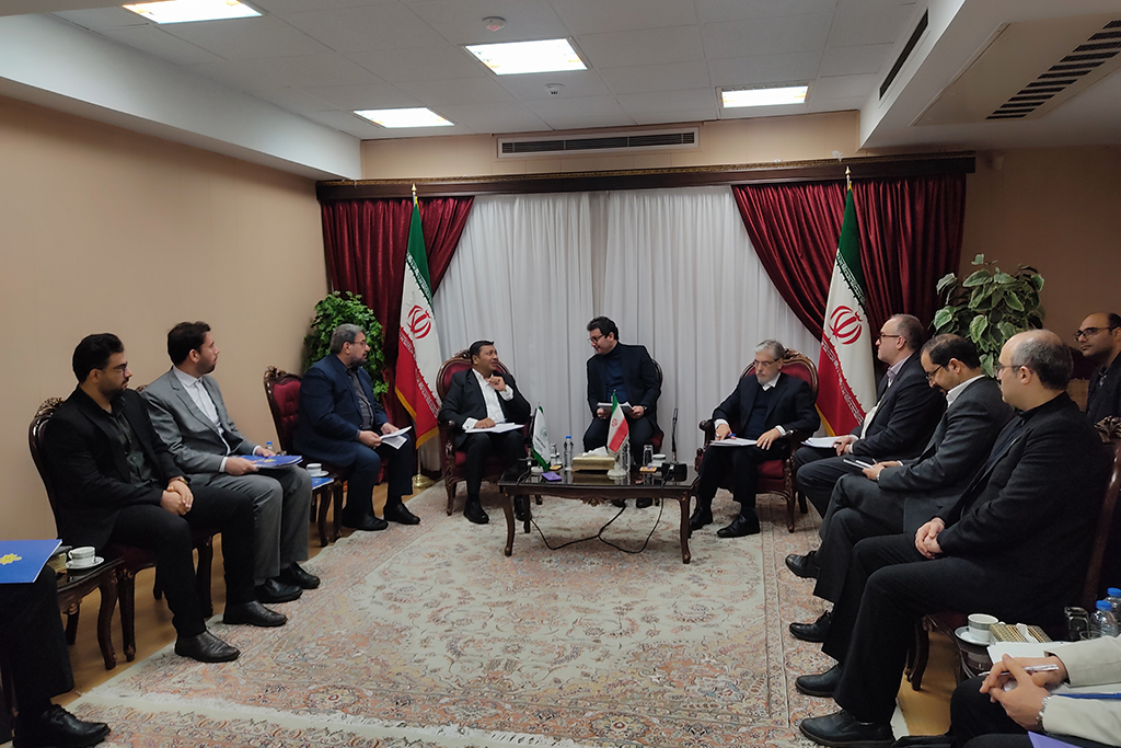 Examen des solutions pour élargir la coopération entre le MSRT d’Iran et le COMSTECH