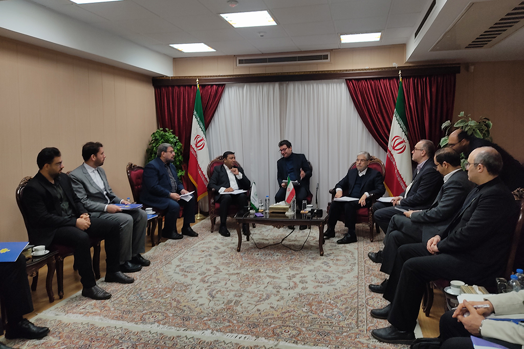 Examen des solutions pour élargir la coopération entre le MSRT d’Iran et le COMSTECH